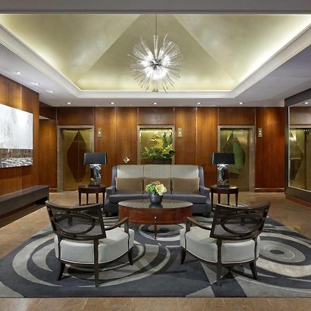 Cambridge Suites Торонто Екстериор снимка