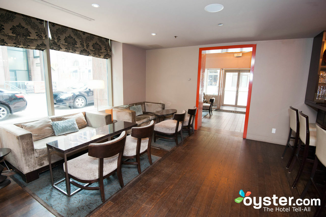Cambridge Suites Торонто Екстериор снимка